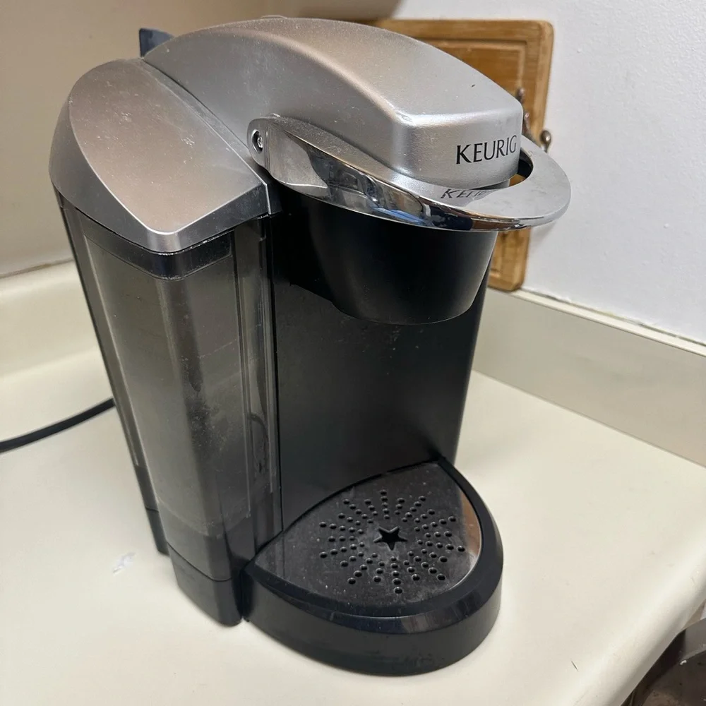 Keurig Machine - Picture 3 of 5